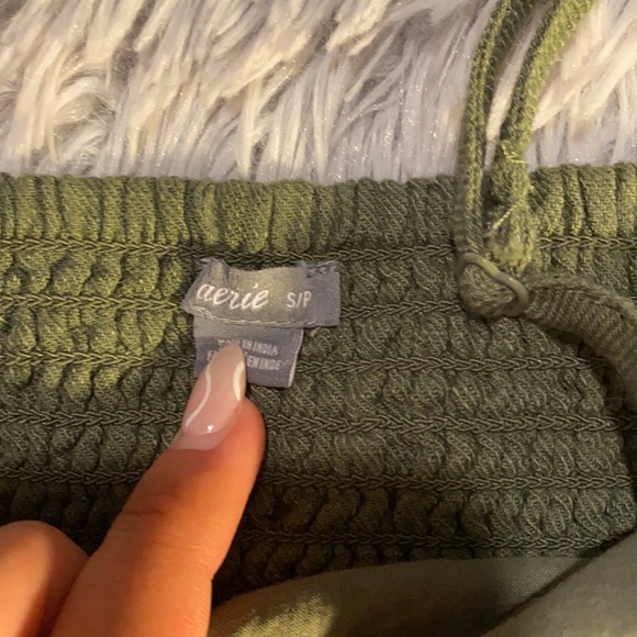 crop top - Picture 2 of 3